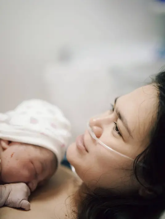 “.. makasih buat video epic ieu capt. roni rahmat seymour !!!!!epic pisaaaannn, dan itu nama anak saya yg disebut... Curtis Ziggy Mars Morscheck," sambung Ringgo Agus Rahman. (Instagram/ringgoagus)