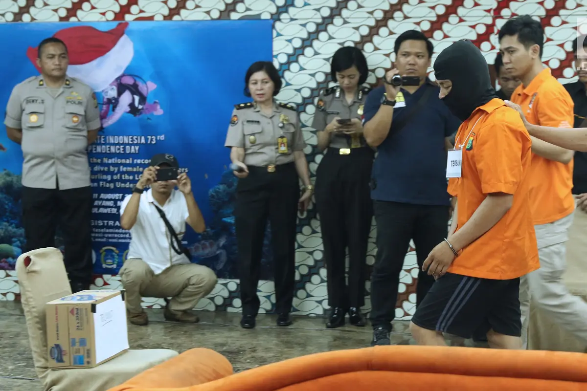 Dalami Kasus, Polisi Gelar Pra-Rekonstruksi Pembunuhan Satu Keluarga di Bekasi