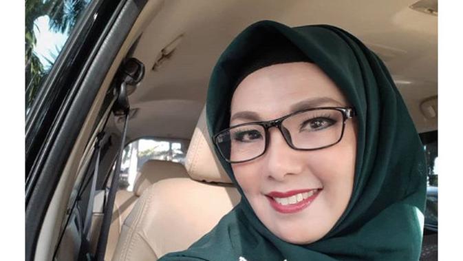 Hesti Erawati Ibunda Andhika Pratama (Sumber: Instagram/sherliesubagyo)