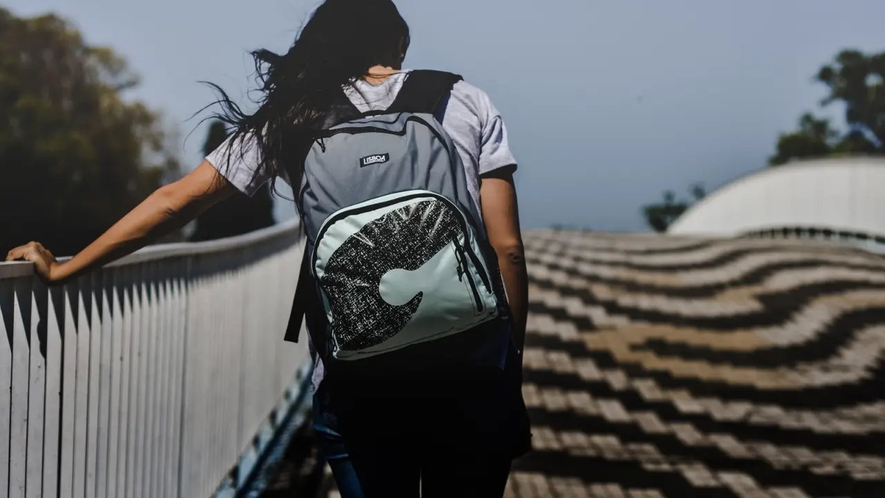 Ilustrasi tas punggung, tas ransel