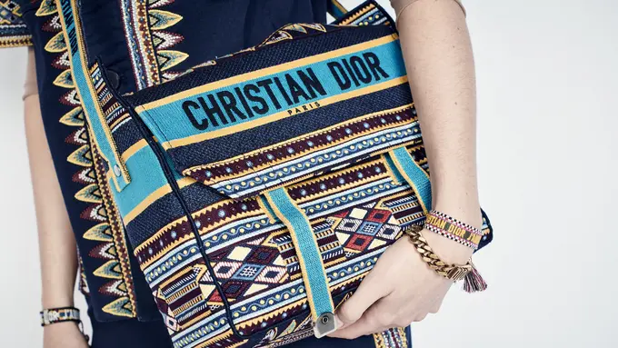 Dior rilis tas DiorCamp
