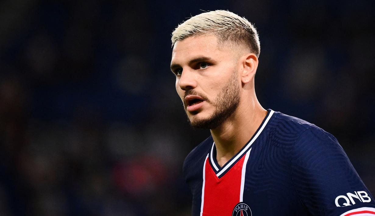 Mauro Icardi bisa dikatakan sebagai penyerang yang bagus di PSG. Ia tercatat mengoleksi 49 gol dari 66 pertandingan di semua laga bersama Le Parisien. Icardi berpeluang dilepas PSG karena kedatangan Messi akan menambah sesak lini serang mereka. (Foto: AFP/Patricia De Melo Moriera)