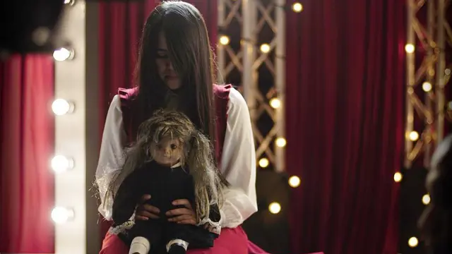 Ilusionis Bergaya Misterius, Riana The Sacred Sabet Juara Asia's Got Talent 2017