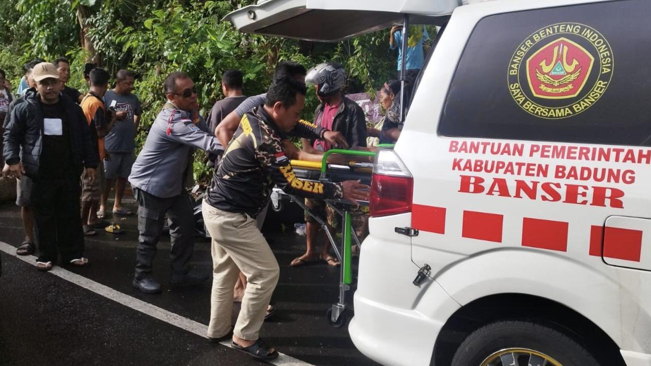 Pohon Tumbang di Badung Hantam Kepala Pengendara Motor, Korban Meninggal Seketika