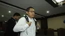 Anas Urbaningrum usai mengikuti sidang perdana pengajuan PK kasus korupsi dan pencucian uang proyek P3SON Hambalang di Pengadilan Tipikor, Jakarta, Kamis (24/5). Sebelumnya, MA menolak kasasi yang diajukan Anas. (Liputan6.com/Helmi Fithriansyah)