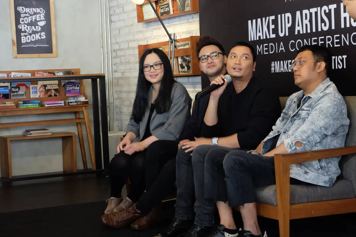 Mau Dong Hasil Makeup Terpampang di JFW 2018? Ini Caranya