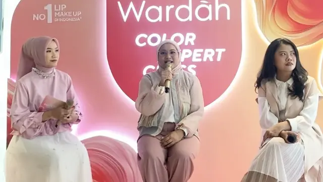 Wardah peringati  Internasional Lipstik Day di SCBD Park, pada (29/7/24).