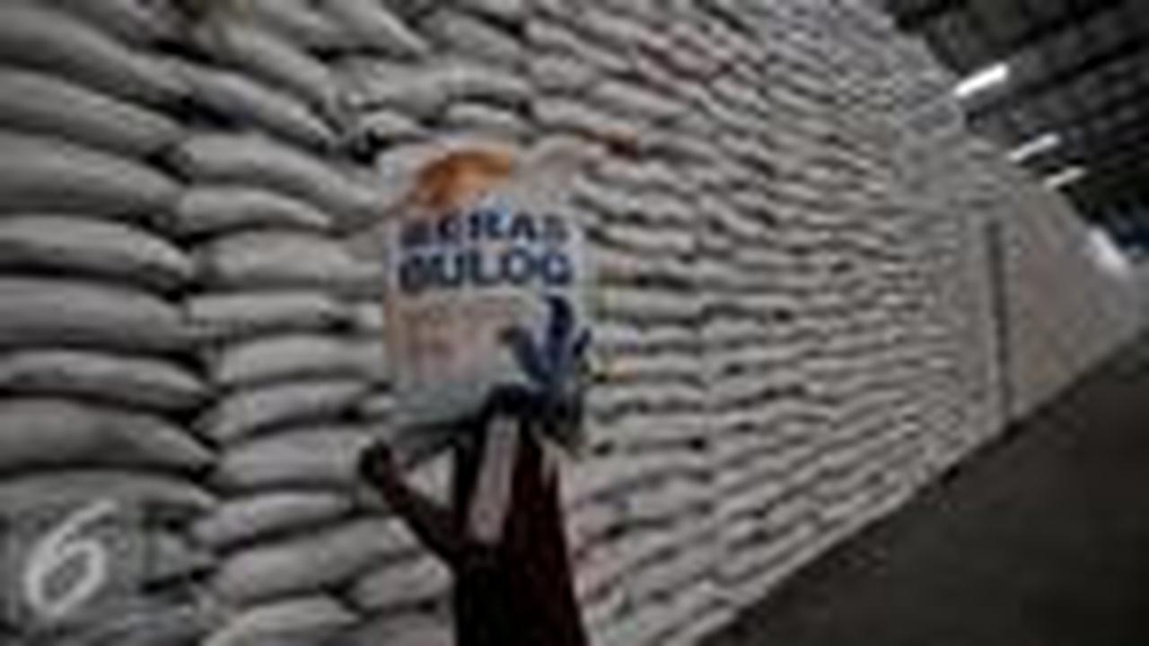 Penyediaan beras kebencanaan sengaja disediakan pemda Garut setiap tahunnya yang diperuntukan membantu masyarakat di daerah terdampak bencana alam di Garut.