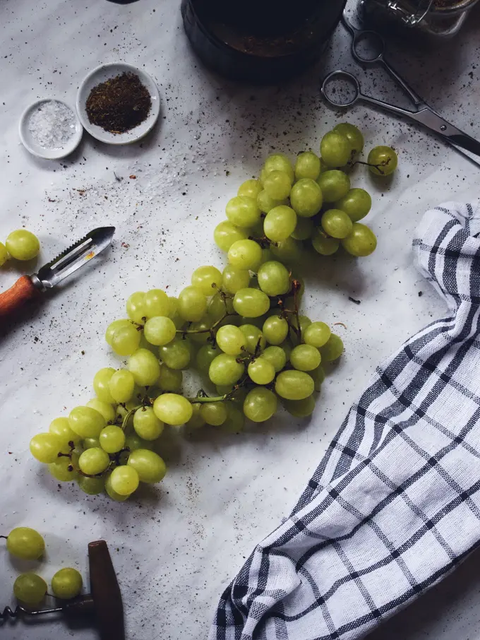 Perawatan wajah dengan anggur