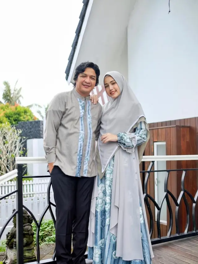 Adelia Pasha dan Pasha Ungu kompak kenakan baju lebaran serasi/dok. Nigoya Syar'i