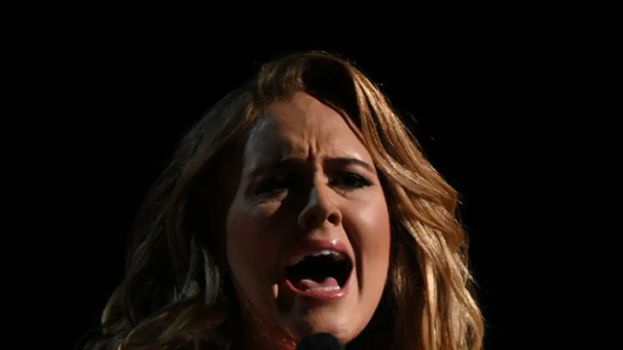 [Bintang] Adele