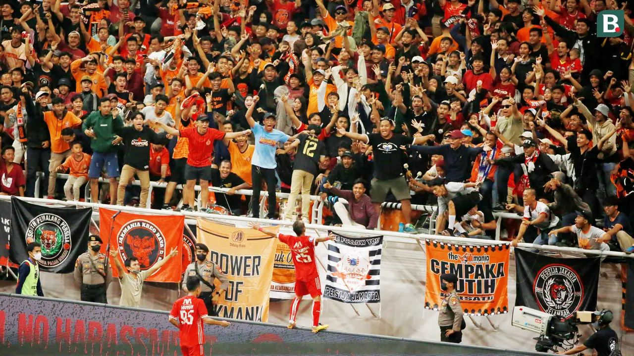 Foto: Riko Simanjuntak Belum Habis, Borong 2 Gol dan Selamatkan Persija dari Kekalahan