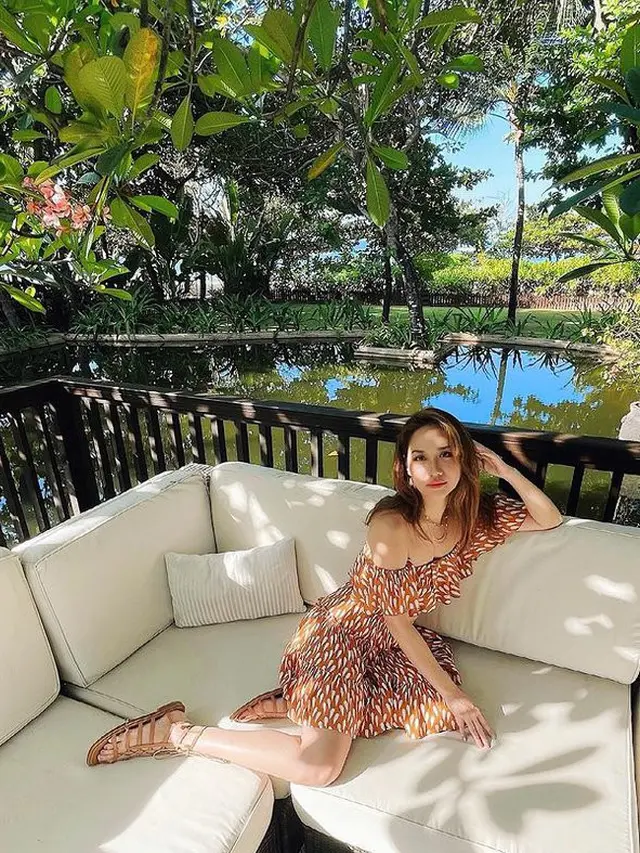 6 Momen Liburan BCL di Bali, Nikmati Waktu Bareng Sahabat