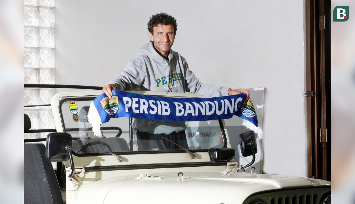 Ekspektasi atau harapan bobotoh itu dinilai wajar lantaran Luis Milla dianggap telah berhasil memperbaiki performa pemain dan permainan Skuad Garuda kala menjadi pelatih kepala Tim Merah-Putih. (Bola.com/M Iqbal Ichsan)