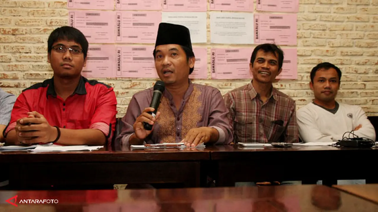 tolak-dana-saksi-140202b.jpg