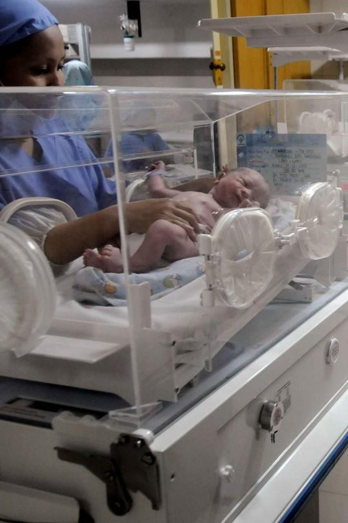 16 bayi lahir pada 12-12-12
