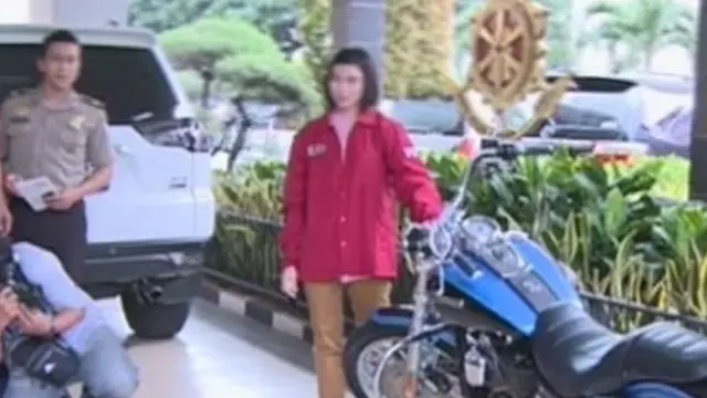 [VIDEO] Polisi Sita Harley-Davidson Tersangka Korupsi