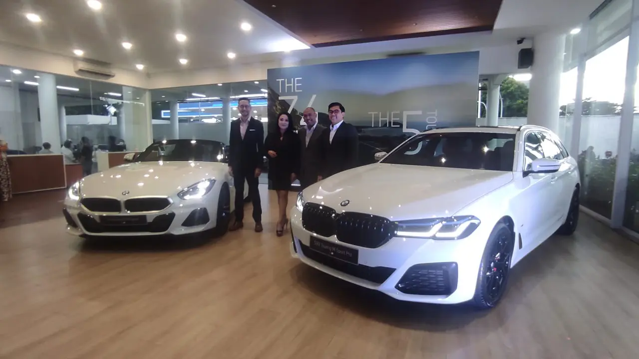BMW Resmi Bawa Z4 dan 530i Touring M Sport Pro Baru ke Indonesia (Arief A/Liputan6.com)