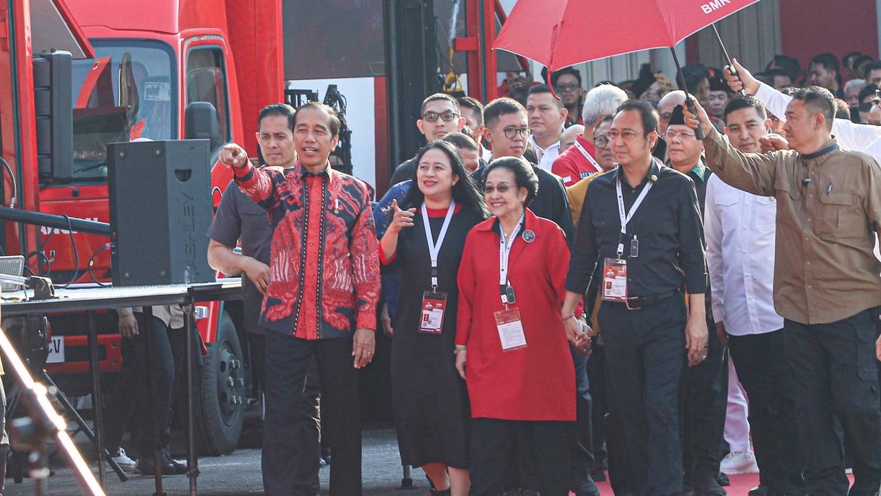 Kemesraan Megawati dan Jokowi di Rakernas IV PDIP