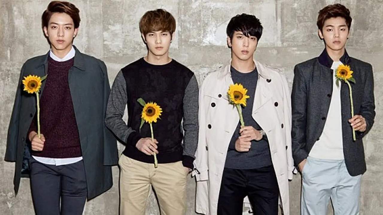 cnblue-131120b.jpg