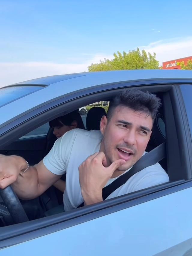 Aurelie Moeremans Kecelakan di AS