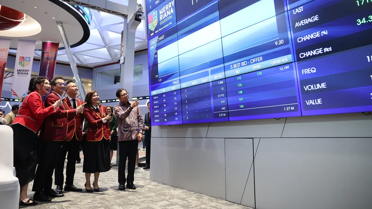 Pencatatan saham perdana PT Merry Riana Edukasi Tbk (MERI), Kamis (10/7/2025). (Foto: BEI)