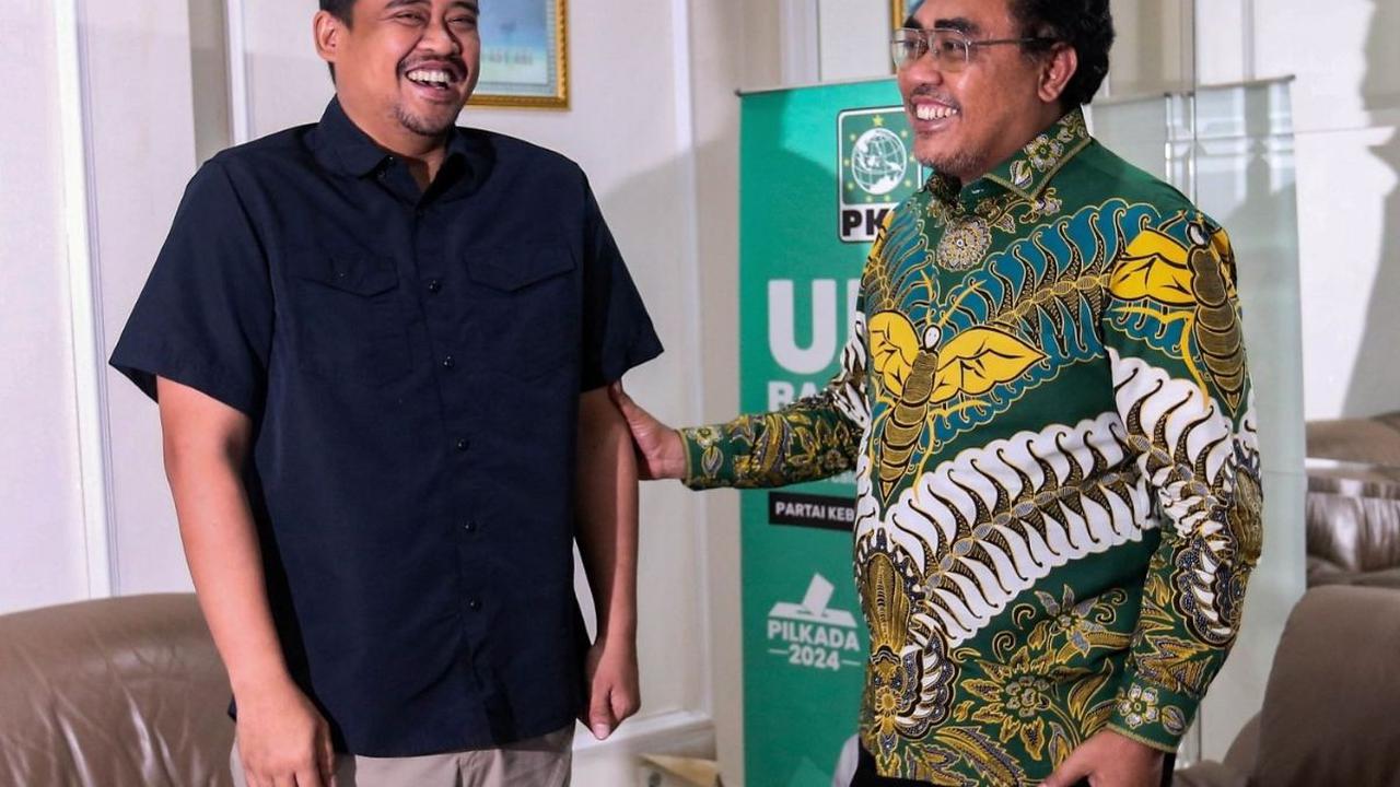 Sebelumnya, Bobby Nasution juga menyerahkan formulir pendaftaran seleksi calon gubernur Sumut kepada Partai Gerindra pada Senin malam (20 Mei 2024). Hal itu dilakukan Bobby usai ia mengumumkan afiliasinya dengan parpol pimpinan Prabowo Subianto itu. Foto