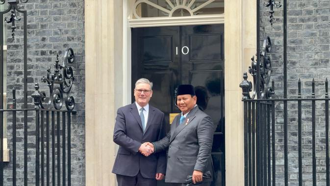 Laporan Liputan6.com dari London: Momen PM Inggris Senang Kembali Bertemu Prabowo