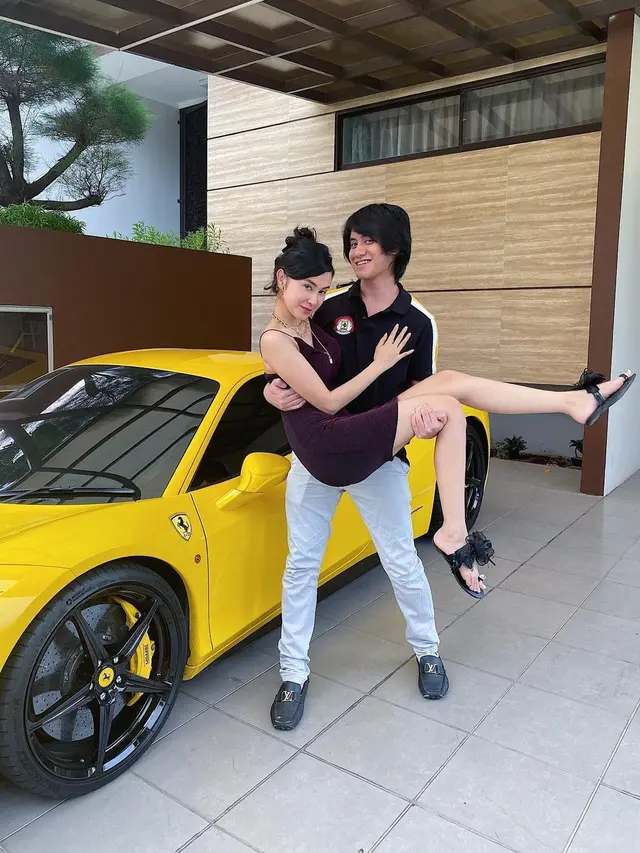 [Fimela] Kevin Aprilio dan Vicy Melanie
