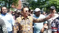 Bupati Pati Sudewo penuh percaya diri hadir dalam&nbsp;rapat Pansus Hak Angket pemakzulan Bupati Pati, Kamis (2/10/2025). (Liputan6.com/ Dok Ist)