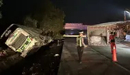 Bus Tabrak Truk Trailer di Tol Terpeka Mesuji, 1 Tewas dan 7 Luka