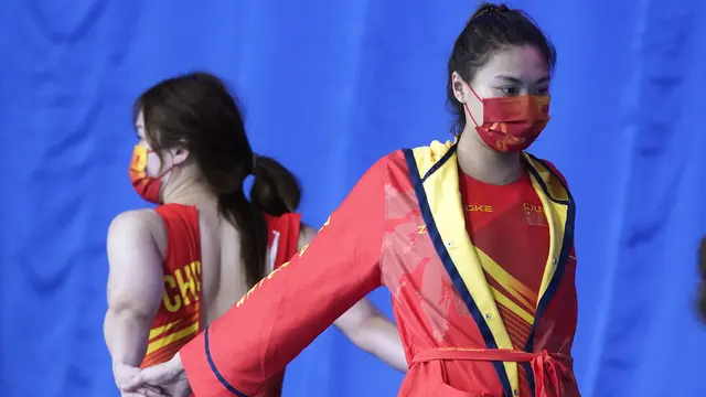 Pelamasan Otot Para Atlet Olimpiade Sebelum Berlaga