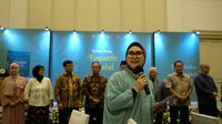 Siti Nur Azizah meluncurkan Buku Towards Halal, berisi dinamika regulasi halal di Indonesia.