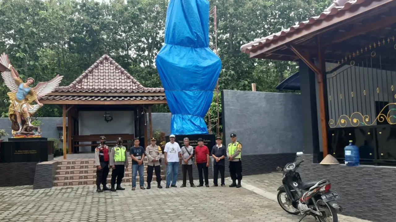 Patung Bunda Maria
