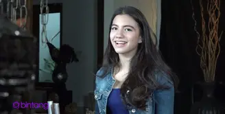 Cassandra Lee berperan sebagai pemburu vampire dalam sinetron Ganteng Ganteng Serigala