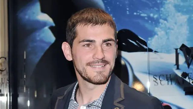 Model Rambut Iker Casillas, Kiper Real Madrid Tahun 2009-2010