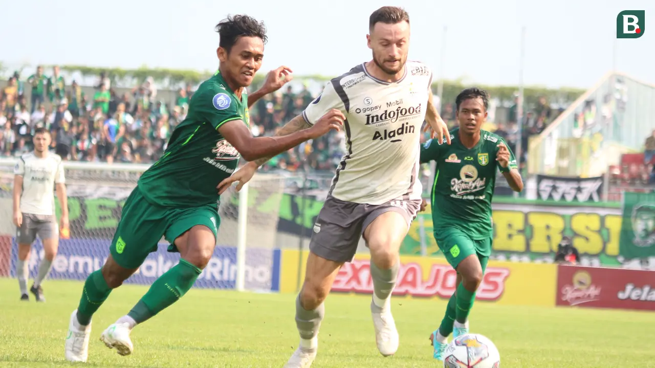 Persebaya Surabaya Vs Persib Bandung
