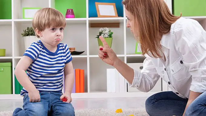 Anak yang salah tidak boleh langsung diberi hukuman | Copyright Thinkstockphotos.com