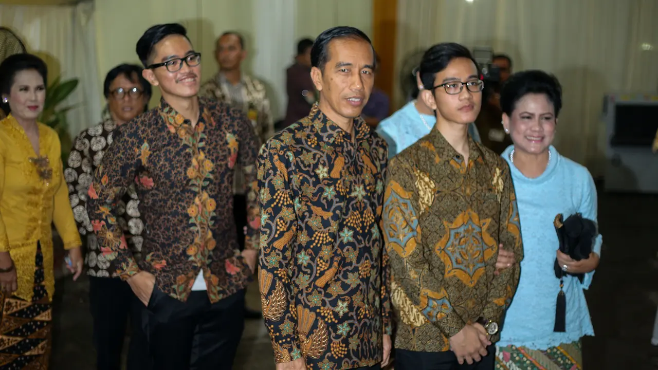 Lamaran putra Jokowi