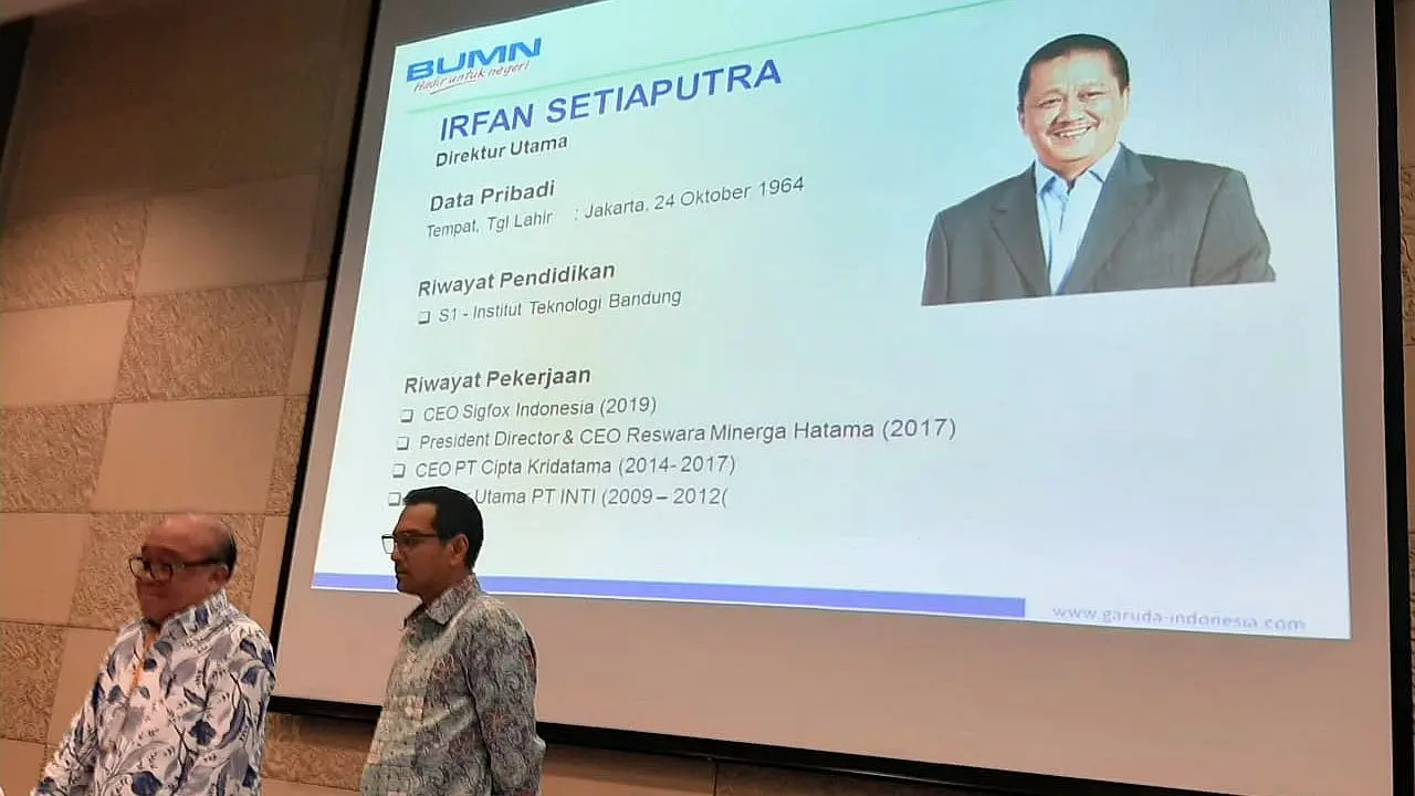 RUPSLB Garuda Indonesia menetapkan Irfan Setiaputra sebagai direktur utama menggantikan Ari Ashkara.