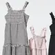 Cecilie Bahnsen dikenal melalui desain womenswear bernuansa romantis dengan siluet lembut yang tetap terasa modern (Sumber: UNIQLO)