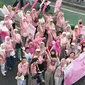 Antusiasme Masyarakat yang Ikut dalam Fun Walk  Campaign One Pink One Hope Wardah, di Jakarta. (Dok. ParagonCorp)