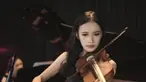 Keelokan alam Indonesia dari Sabang hingga Merauke telah termasyhur hingga manca negara. Gambaran keindahan Indonesia tercermin apik dalam lagu Tanah Airku ciptaan Ibu Sud yang dimainkan merdu oleh duo klasik Athaya dan Anya.