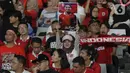 Antusiasme suporter mendukung Timnas Indonesia di stadion begitu tinggi. (Liputan6.com/Herman Zakharia)
