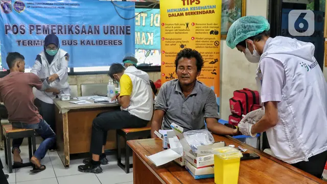 Tekan Angka Kecelakaan Saat Libur Nataru, Sopir Bus Jalani Tes Kesehatan