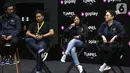 Vice President Marketing GoPlay Sasha Sunu (ketiga kiri) memberi keterangan pers serial GoPlay Original “Tunnel”, di Jakarta, Selasa (10/12/2019). Serial drama dengan perpaduan genre misteri dan fiksi ilmiah ini di persiapkan sebagai konten unggulan GoPlay akhir tahun. (Liputan6.com/Fery Pradolo)