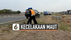 Polisi menggelar olah TKP kecelakaan maut antara 2 bus di Tol Cipali. Kecelakaan maut ini menyebabkan 7 orang tewas dan puluhan lainnya terluka.