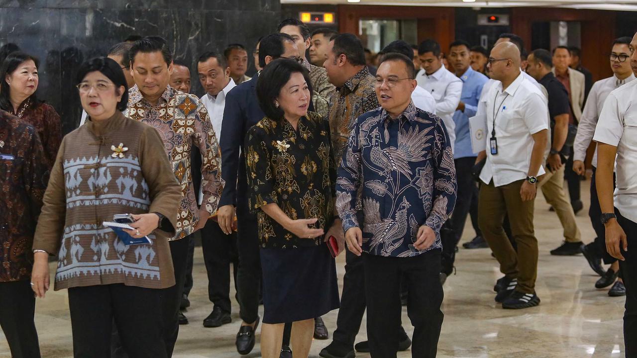 FOTO: DPR Bahas Mitigasi Ekonomi Bersama Pemerintah
