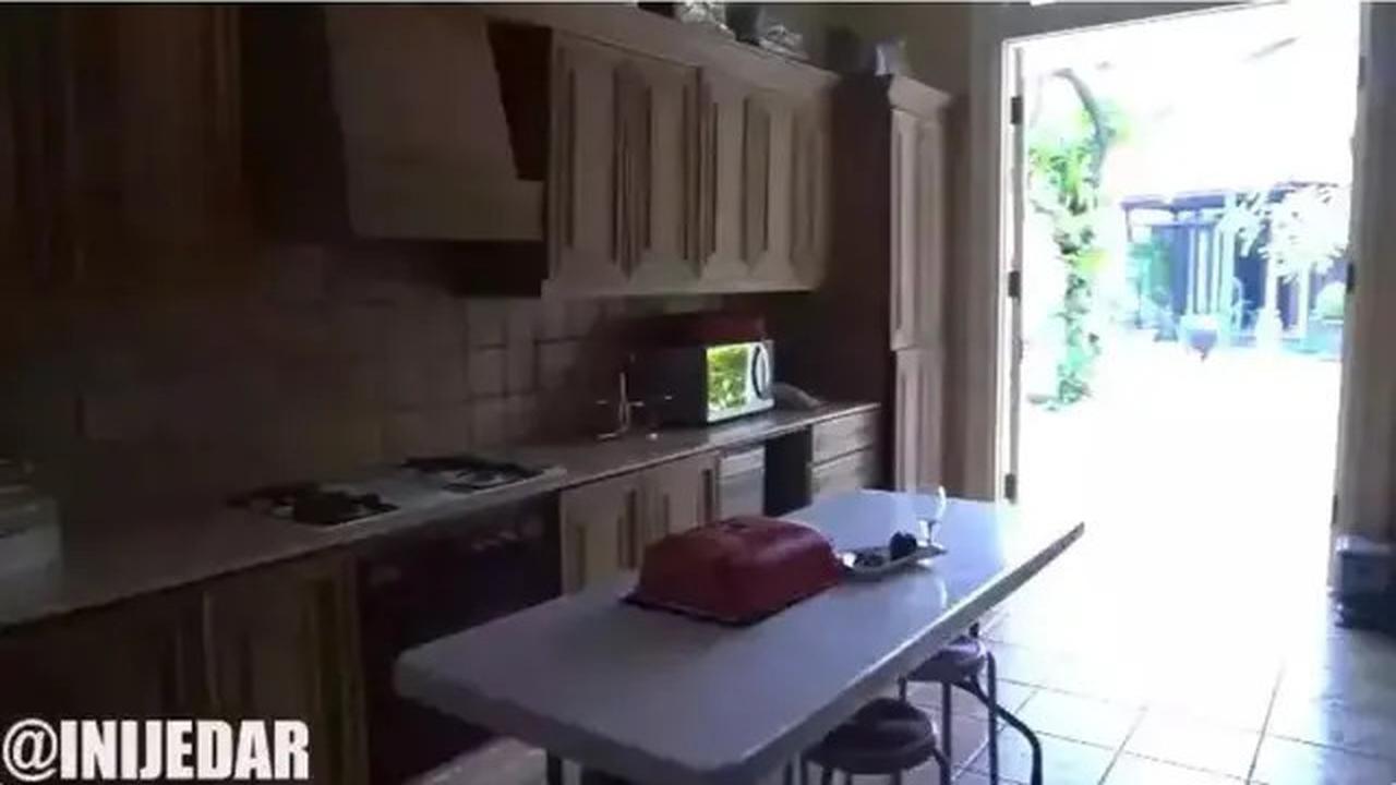 Potret Dapur Mewah dan Elegan Nia Ramadhani di Rumah Rp 200 Miliar