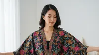 9 Model Baju Batik Lengan Kelelawar Modern, Pilihan Busana Fleksibel 2025